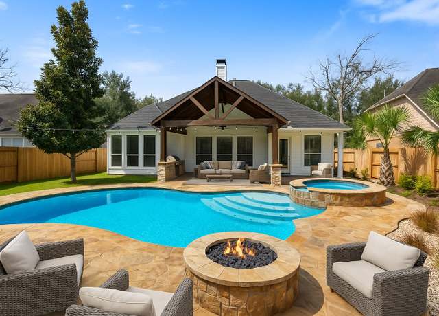 Property at 3106 Five Oaks Dr, Missouri City, TX 77459, 4 beds, 2.5 baths