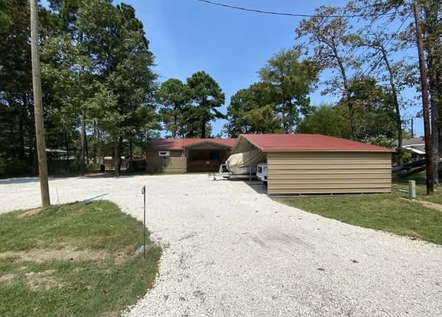 Property at 40 Trinidad Ln, Point Blank, TX 77364, 3 beds, 1 bath