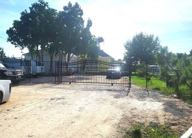 Property at 156 Road 5111, Cleveland, TX 77327, 7 beds, 3 baths