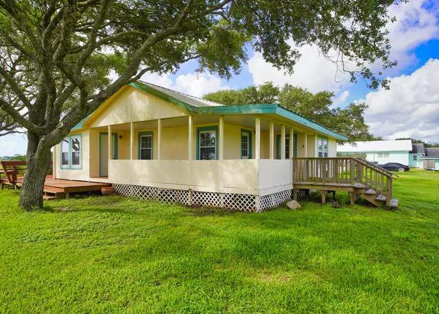 Property at 566 Private Road 674, Sargent, TX 77414, 2 beds, 2 baths