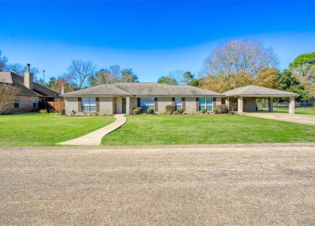 Property at 15527 Kitty Hawk Dr, Waller, TX 77484, 3 beds, 2 baths