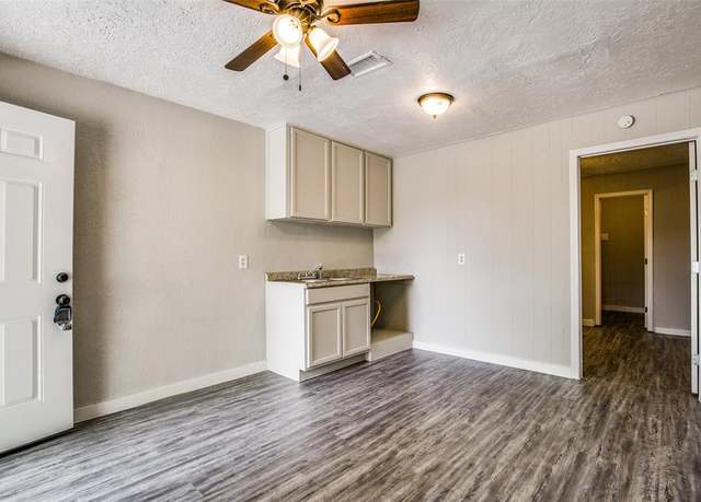 Property at 4820 Oak Ave #16, Pasadena, TX 77503, 18 beds, 1 bath