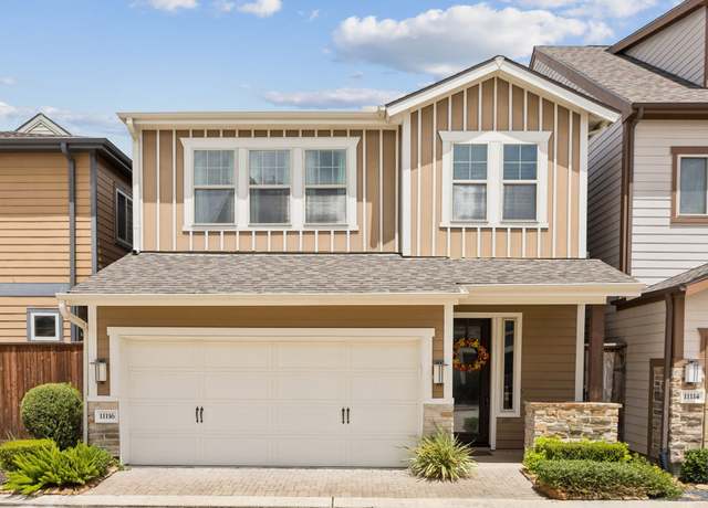 Property at 11116 Sherwood Oak Ln, Houston, TX 77043, 3 beds, 2.5 baths