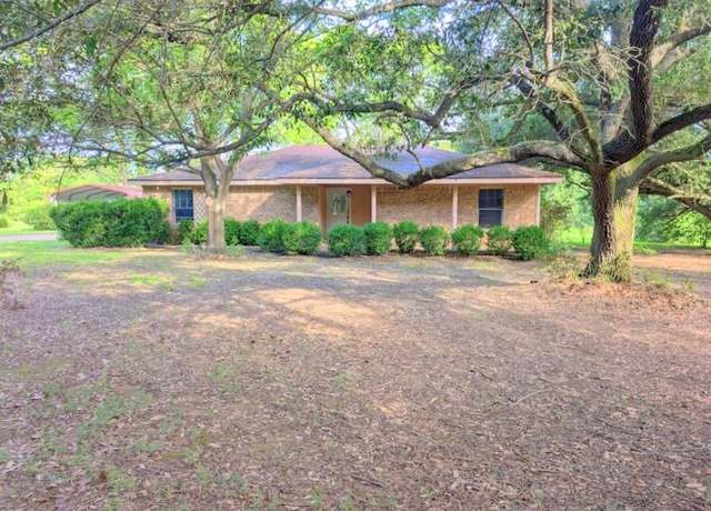 Property at 141 County Road 1545, Crockett, TX 75835, 3 beds, 2 baths