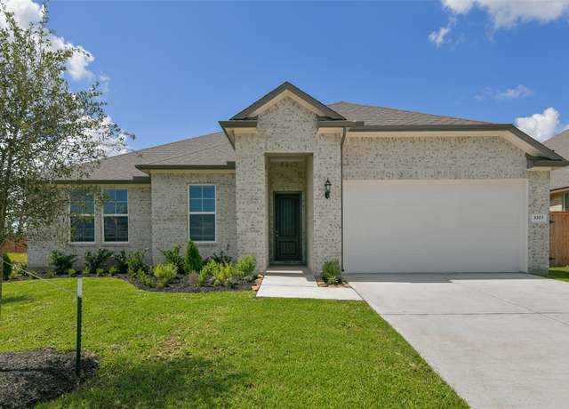 Property at 3203 Hidden Mist Dr, Texas City, TX 77568, 3 beds, 2.5 baths