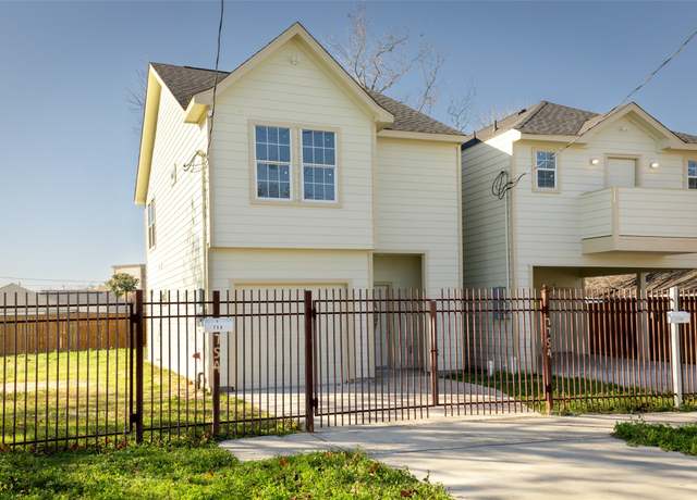 Property at 7754 Avenue J, Houston, TX 77012, 3 beds, 2.5 baths