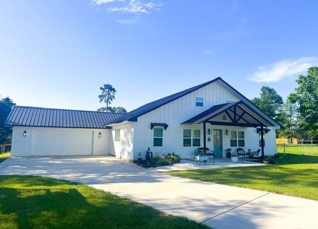 Property at 50 Berry St, Coldspring, TX 77331, 4 beds, 2.5 baths