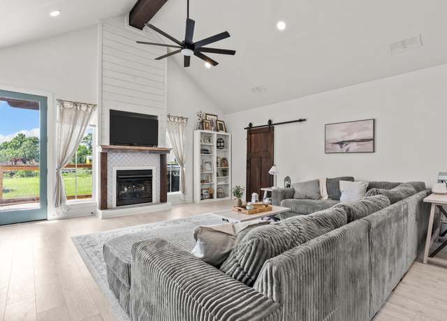 Property at 50 Berry St, Coldspring, TX 77331, 4 beds, 2.5 baths