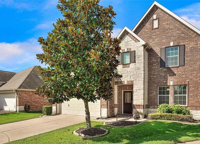 Property at 2702 Ridgeglen Ln, Houston, TX 77082, 5 beds, 3.5 baths
