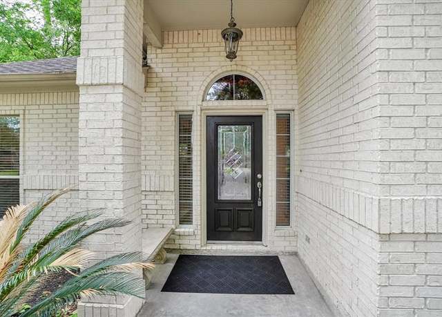 Property at 15420 Winterhaven Dr, Tomball, TX 77377, 4 beds, 3.5 baths