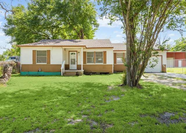 Property at 502 Hawkins Ave, Houston, TX 77037, 3 beds, 1.5 baths