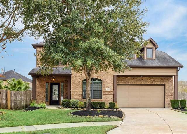 Property at 6606 Tara Creek Ct, Sugar Land, TX 77479, 4 beds, 3.5 baths