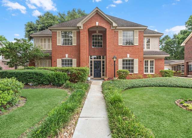 Property at 3906 Hill Springs Dr, Kingwood, TX 77345, 4 beds, 2.5 baths