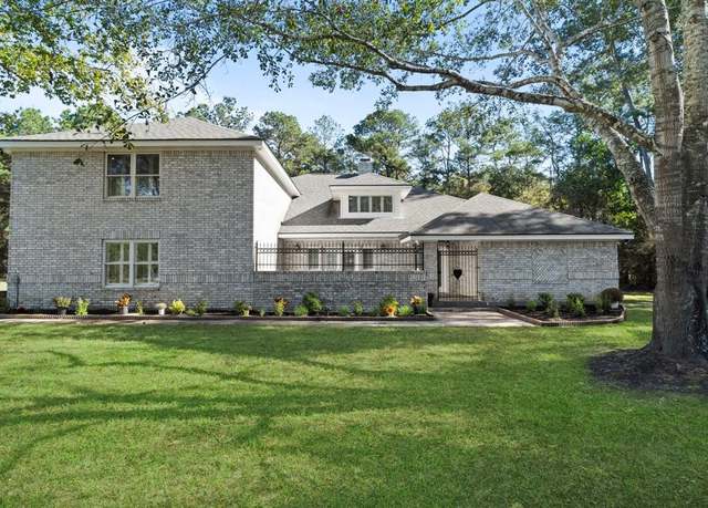 Property at 28710 Sapphire Cir, Magnolia, TX 77355, 5 beds, 4.5 baths