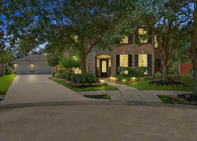 Property at 3102 Bay Ridge Ct, Friendswood, TX 77546, 5 beds, 3.5 baths