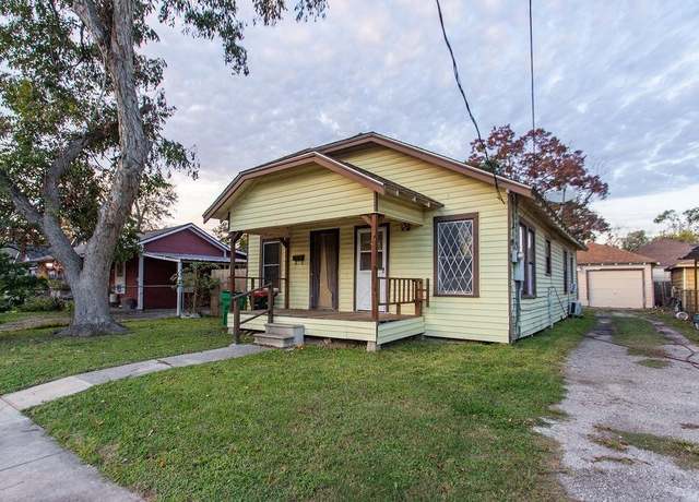 Property at 316 E Hunnicutt St, Baytown, TX 77520, 2 beds, 1 bath