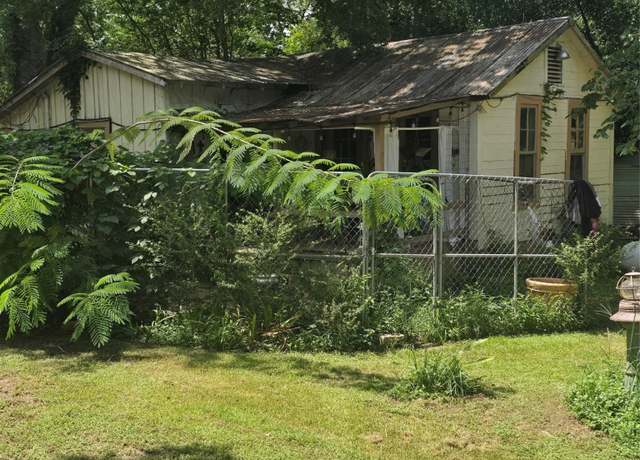 Property at 502 Elwood Ave, Cleveland, TX 77327, 2 beds, 1 bath