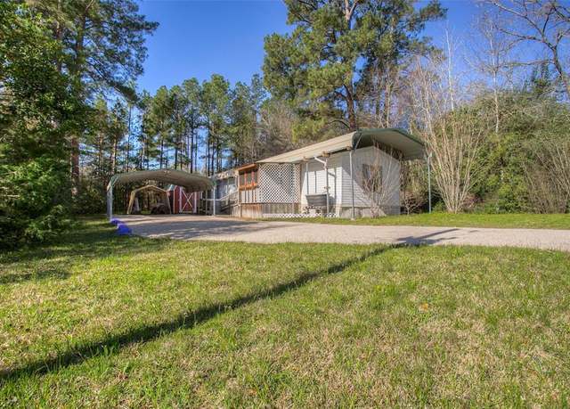 Property at 3 Lynell Dr, Huntsville, TX 77320, 3 beds, 1 bath