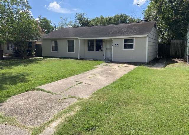 Property at 5414 Northridge Dr, Houston, TX 77033, 4 beds, 1 bath