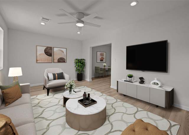 Property at 6717 Avenue V, Houston, TX 77011, 2 beds, 1 bath
