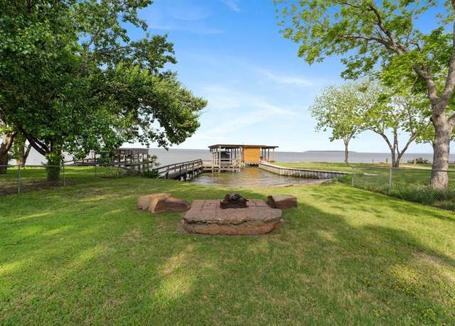 Property at 183 Lakeview Dr S, Livingston, TX 77351, 3 beds, 2 baths