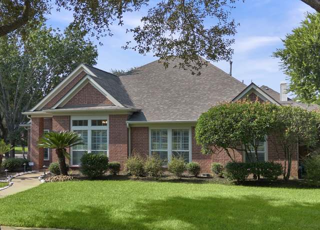 Property at 10235 Shipmans Landing Dr, Missouri City, TX 77459, 4 beds, 2 baths