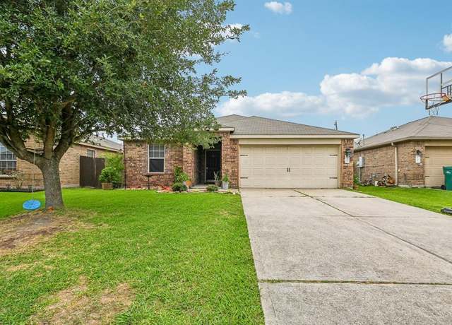 Property at 850 Driftwood Ln, La Marque, TX 77568, 3 beds, 2 baths