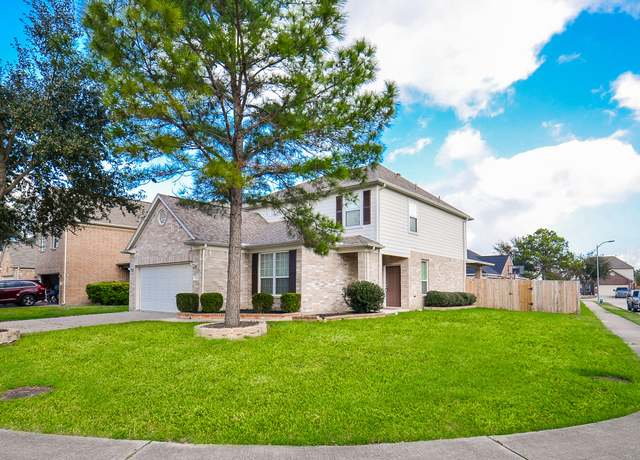 Property at 19002 Winding Stream Ln, Houston, TX 77084, 4 beds, 2.5 baths
