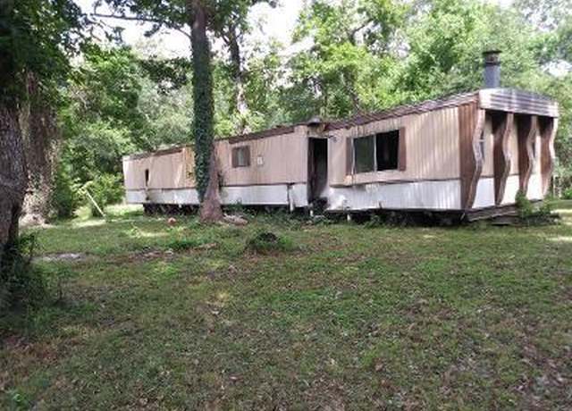 Property at 400 Friar Tuck Rd, Shepherd, TX 77371