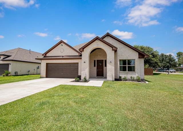 Property at 3802 Doveswood Cir, Needville, TX 77461, 3 beds, 2.5 baths