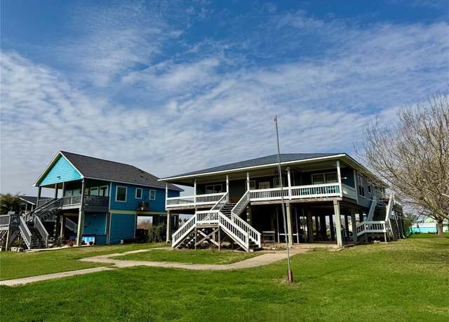 Property at 2071 County Road 291, Sargent, TX 77414, 4 beds, 2 baths