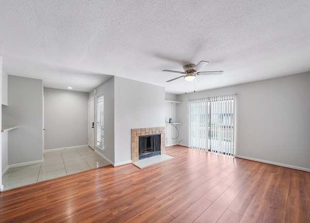 Property at 6633 W Airport Blvd #1106, Houston, TX 77035, 2 beds, 2 baths