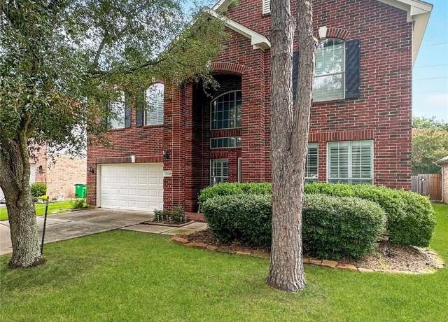 Property at 19226 Piney Way Dr, Tomball, TX 77375, 4 beds, 2.5 baths