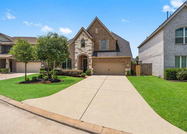 Property at 138 S Carson Cub Ct, Montgomery, TX 77316, 5 beds, 4.5 baths