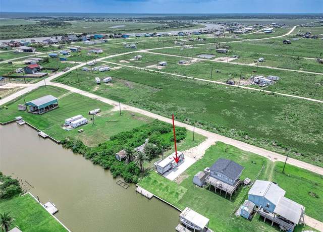 Property at 14492 Chimaera Rd, Sargent, TX 77414