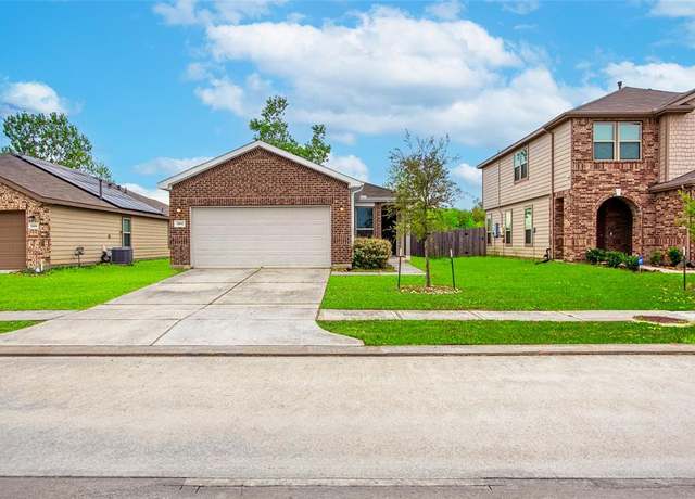 Property at 11602 Bodark Valley Ln, Houston, TX 77038, 3 beds, 2 baths