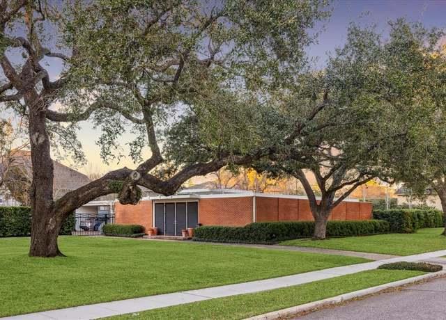 Property at 5146 Jackwood St, Houston, TX 77096, 3 beds, 2 baths