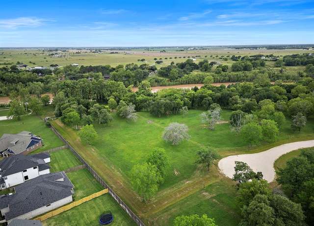 Property at 32903 Southern Manors Dr, Fulshear, TX 77441