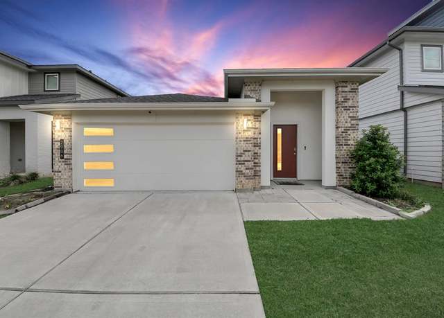 Property at 2906 Chase Cross Ln, Houston, TX 77047, 3 beds, 2 baths