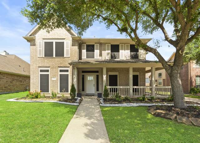 Property at 4914 Fern Cove Dr, Baytown, TX 77521, 4 beds, 2.5 baths