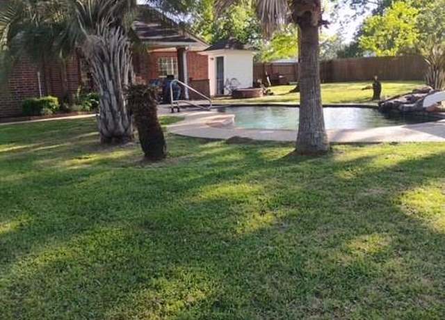 Property at 75 Private Road 2102, Liberty, TX 77575, 3 beds, 3.5 baths