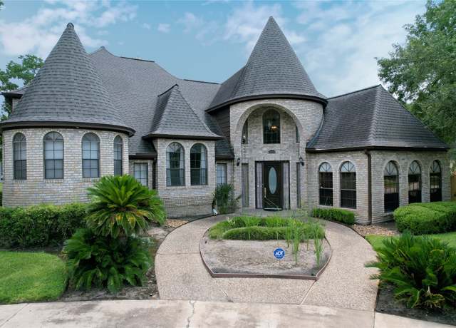 Property at 15406 Dawn Meadows Dr, Houston, TX 77068, 4 beds, 4 baths