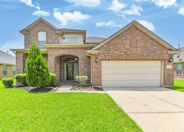 Property at 13804 Bright Canyon Ln, Rosharon, TX 77583, 4 beds, 3.5 baths