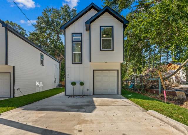 Property at 11382 Underwood St, Willis, TX 77318, 3 beds, 2.5 baths