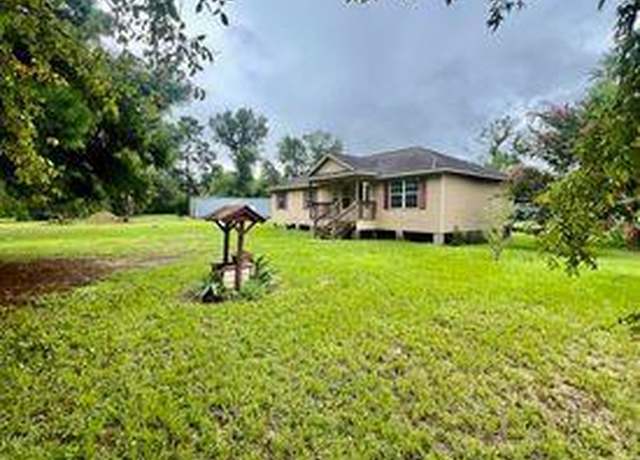 Property at 244 Cottonwood, Latexo, TX 75859, 4 beds, 2 baths