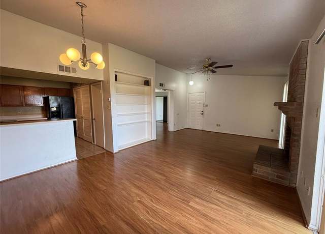 Property at 10555 Turtlewood Ct #2011, Houston, TX 77072, 2 beds, 2 baths