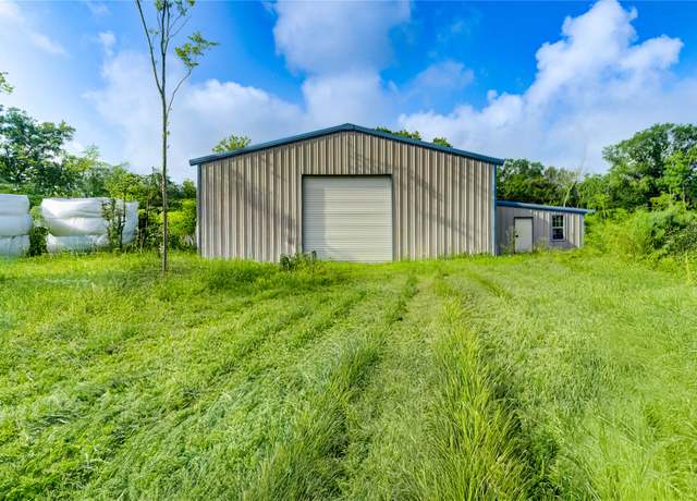 Property at 19650 Webb Rd, Alvin, TX 77511