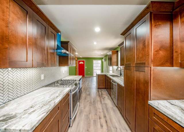 Property at 1247 Common Park Dr, Houston, TX 77009, 2 beds, 1.5 baths