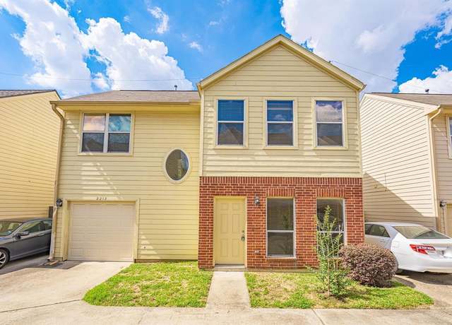 Property at 2212 Naomi St, Houston, TX 77054, 3 beds, 2 baths