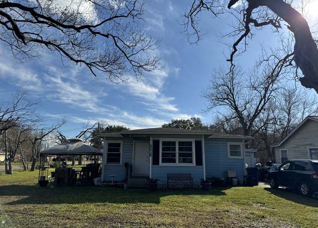 Property at 2103 3rd Ave N, Texas City, TX 77590, 2 baths
